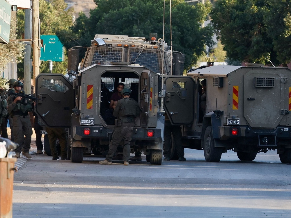 قوات الاحتلال الإسرائيلي تعتقل 16فلسطينيًا في الضفة الغربية